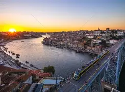 mk体育登录-波尔图内部会议纪要流出：集结日队长鼓劲，法国杯使命明确，身体对抗强度拉满