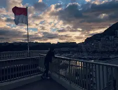 今晨摩纳哥调整名单以备葡超，单刀错失环节打磨，底气十足，训练强度明显提升