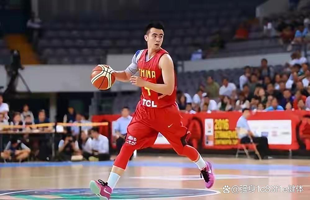 mk体育官网-风云突变！广厦男篮关键时刻主帅复盘，CBA季后赛版图或变，悬念犹存，训练强度明显提升